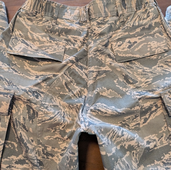 NWT U.S. Air Force Digital Camo Trouser, Size 36L - Picture 8 of 13